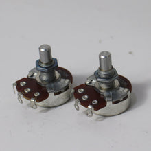 Load image into Gallery viewer, Set of 2 Alpha Solid Shaft Audio Log Pot Potentiometer 500K A500K