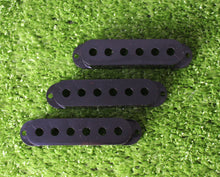 Load image into Gallery viewer, Black Strat Accessory Kit Knobs Covers Tips Back Plate For USA Fender S1 MIJ