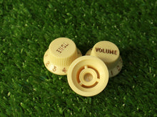Load image into Gallery viewer, Cream Strat Accessory Kit Knobs Covers Tips Back Plate For USA Fender S5