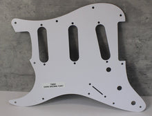 Load image into Gallery viewer, Standard Pickguard For 62 Strat For Fender - Dark Brown Tortoise Shell