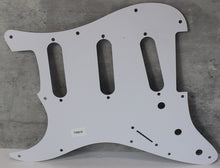 Load image into Gallery viewer, Standard Pickguard For 62 Strat For Fender - Reddish Brown Tortoise Shell