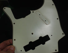 Load image into Gallery viewer, Aged Celluloid Pickguard For 61,62,63 Jazz Bass Relic