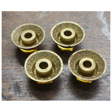 Load image into Gallery viewer, Aged Clone Gold Bonnet Bell Top Hat Knobs for 59 Les Paul (4)