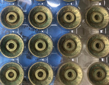 Load image into Gallery viewer, Aged Clone Gold Bonnet Bell Top Hat Knobs for 59 Les Paul (4)