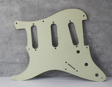 Load image into Gallery viewer, 59 Pickguard For Fender Strat Wide Bevel 8 Holes Version 1 - Vintage Cream