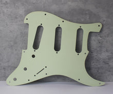 Load image into Gallery viewer, Celluloid Pickguard Real Nitrate 3 Ply For Lefty 64 Stratocaster