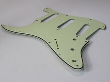 Load image into Gallery viewer, Celluloid Pickguard Real Nitrate 3 Ply For Lefty 62 Stratocaster