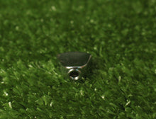 Load image into Gallery viewer, Replacement Buttons For Gotoh Tuners - Keystone Chrome (6)