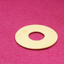 Load image into Gallery viewer, Wizz Pickups Aged 59 Les Paul Cream Toggle Plate. W02