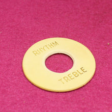 Load image into Gallery viewer, Wizz Pickups Aged 59 Les Paul Cream Toggle Plate. W10