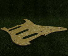 Load image into Gallery viewer, Standard Pickguard For 62 Strat For USA Mex Fender - Cream Pearloid 4 Ply