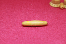 Load image into Gallery viewer, 1962 63 64 Fender Stratocaster Tone Knobs Set Vintage Clone Parts