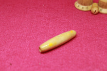 Load image into Gallery viewer, 1962 63 64 Fender Stratocaster Tone Knobs Set Vintage Clone Parts