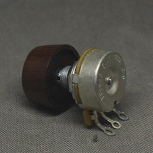 Load image into Gallery viewer, Montreux Rosewood Guitar Les Paul Speed Knobs Fits Imperial / Metric Japan (2)