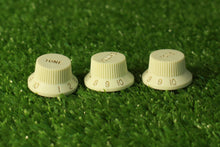 Load image into Gallery viewer, Mint Green Strat Accessory Kit Knobs Covers Tips Back Plate For USA Fender S3
