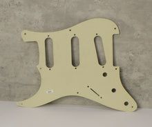 Load image into Gallery viewer, Aged  57, 59 Pickguard For Fender Strat Wide Bevel Light Relic - Vintage Cream
