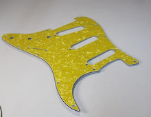 Load image into Gallery viewer, Standard Pickguard For 64 Strat For USA Mex Fender  - Yellow Pearloid
