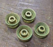 Load image into Gallery viewer, Aged Gold CAB Speed Knobs Set (4) For Gibson Guitars
