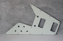 Load image into Gallery viewer, Flying V 70s Reissue Pickguard For Gibson Guitars - Parchment 3 Ply
