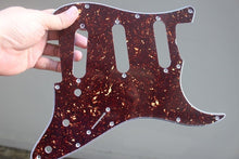Load image into Gallery viewer, Standard Pickguard For 62 Strat For Fender  - Dark Brown Tortoise Shell
