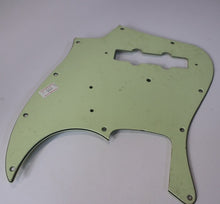 Load image into Gallery viewer, Montreux Guitars Jazz Bass Pickguard For USA Fender Mint Green 3 Ply
