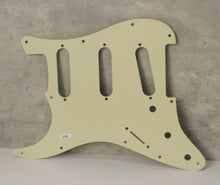 Load image into Gallery viewer, Aged  59 - 62 Pickguard For Fender Strat Wide Bevel Light Relic - Vintage Cream
