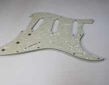 Load image into Gallery viewer, Standard Pickguard For 65 Strat For USA Mex Fender  - Cream Pearloid

