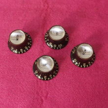Load image into Gallery viewer, Aged Montreux Guitars Set of 4 Black Top Hat Reflector Knobs Time Machine Series
