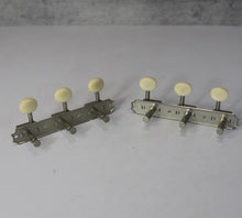 Load image into Gallery viewer, Aged Kluson Single Line 3 on Plate Tuners  For Les Paul Junior

