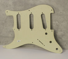 Load image into Gallery viewer, Aged  57, 59 Pickguard For Fender Strat Wide Bevel Light Relic - Vintage Cream
