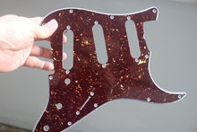Load image into Gallery viewer, Standard Pickguard For 62 Strat For Fender  - Dark Brown Tortoise Shell
