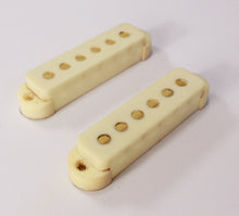 Load image into Gallery viewer, Aged Pickup Covers Set For Jaguar - Aged White

