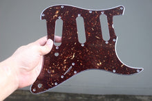 Load image into Gallery viewer, Standard Pickguard For 62 Strat For Fender  - Dark Brown Tortoise Shell
