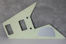 Load image into Gallery viewer, Flying V 70s Reissue Pickguard For Gibson Guitars - Mint Ivory 3 Ply
