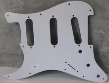 Load image into Gallery viewer, Standard Pickguard For 62 Strat For Fender  - Reddish Brown Tortoise Shell
