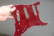 Load image into Gallery viewer, Standard Pickguard For 62 Strat For Fender  - Reddish Brown Tortoise Shell

