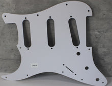 Load image into Gallery viewer, Standard Pickguard For 62 Strat For Fender  - Reddish Brown Tortoise Shell
