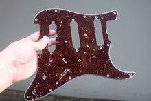 Load image into Gallery viewer, Standard Pickguard For 62 Strat For Fender  - Dark Brown Tortoise Shell
