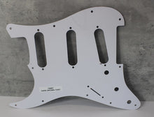 Load image into Gallery viewer, Standard Pickguard For 62 Strat For Fender  - Dark Brown Tortoise Shell

