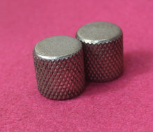 Load image into Gallery viewer, Aged Flat Knobs (2) For Telecaster Guitar/Bass - Nickel Relic
