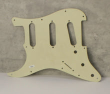 Load image into Gallery viewer, Aged  59 - 62 Pickguard For Fender Strat Wide Bevel Light Relic - Vintage Cream
