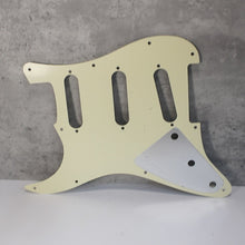 Load image into Gallery viewer, Standard Pickguard For 62 Strat For USA Mex Fender  - Cream Pearloid
