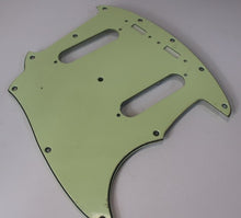 Load image into Gallery viewer, Mustang Pickguard For Vintage 60s USA Fender  - Mint Green
