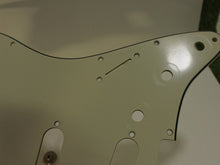 Load image into Gallery viewer, Aged  59 - 62 Pickguard For Fender Strat Wide Bevel Light Relic - Vintage Cream
