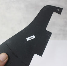 Load image into Gallery viewer, Aged Pickguard For Gibson Historic ES335 Long Version - 1999-2008
