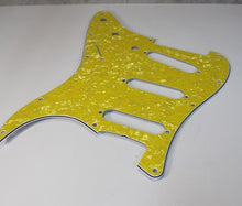 Load image into Gallery viewer, Standard Pickguard For 64 Strat For USA Mex Fender  - Yellow Pearloid
