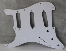 Load image into Gallery viewer, Standard Pickguard For 62 Strat For Fender  - Reddish Brown Tortoise Shell
