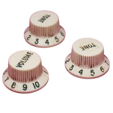 Load image into Gallery viewer, Original Fender Aged Knobs - Parchment W/ Green Font
