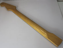 Load image into Gallery viewer, Nitro Finished Vintage Replacement Rosewood Neck For 60&#39;s Stratocaster N016
