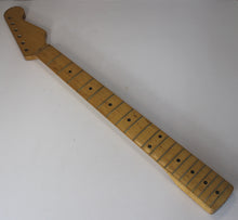Load image into Gallery viewer, Aged Nitro Finish Vintage Replacement Maple Neck For 50&#39;s Stratocaster N022
